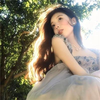 薰香花朵凛然绽放